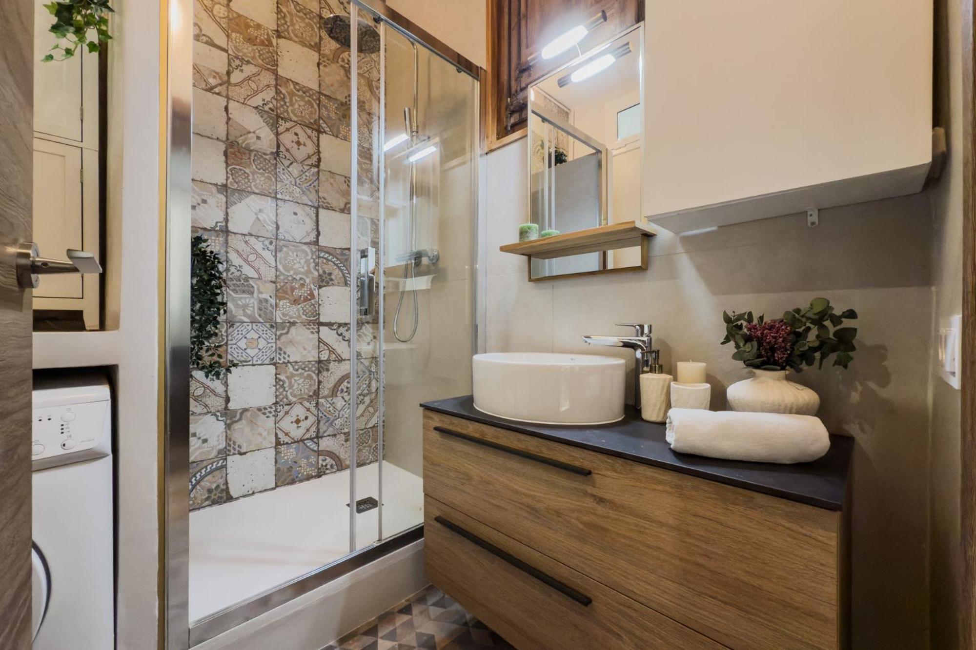 Magalhaes - Trad Flat In Poble Sec, Near Ramblas Barcelona Luaran gambar
