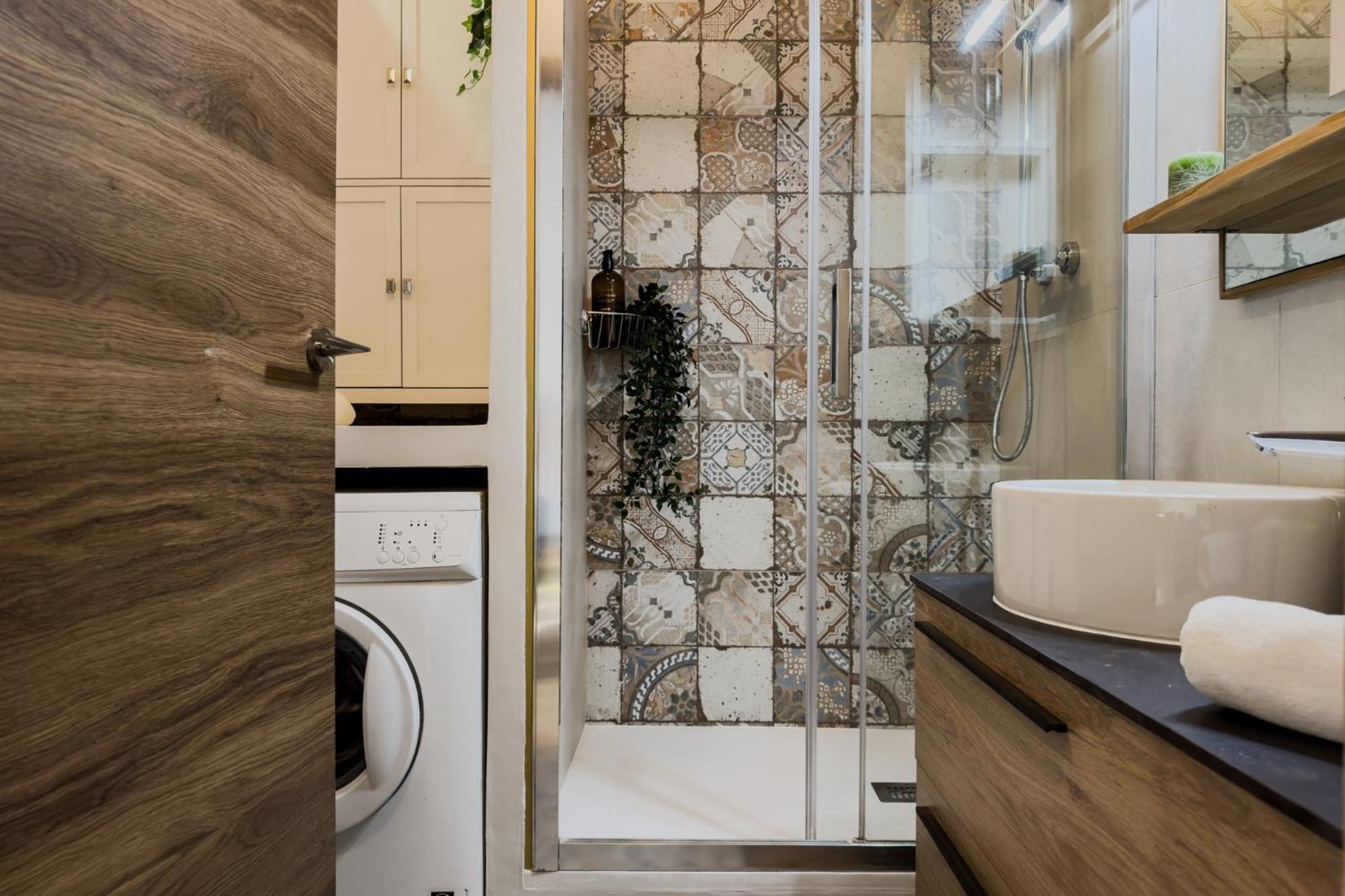 Magalhaes - Trad Flat In Poble Sec, Near Ramblas Barcelona Luaran gambar