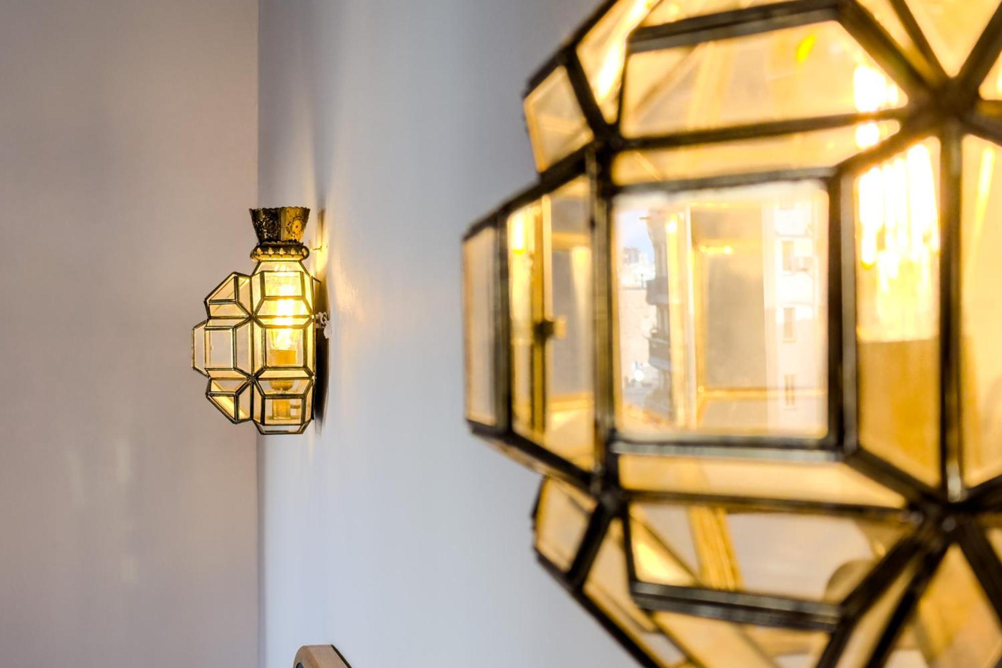 Magalhaes - Trad Flat In Poble Sec, Near Ramblas Barcelona Luaran gambar